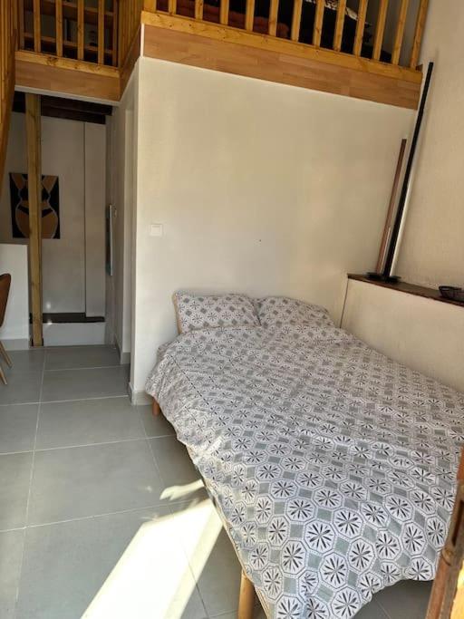 Appartement A 25 Min De La Plage Tourbes Exterior photo